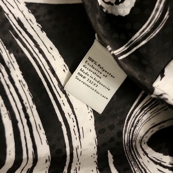 Nine West Abstract A-line Form-fitting Midi Slip Skirt - Picture 6 of 7